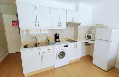 Una cocina o zona de cocina en APARTAMENTO BONITO 103 by CASAS COCODRILO