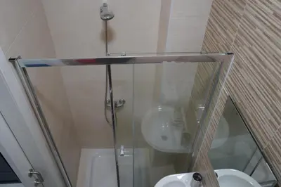 Un baño de Coworking Studio