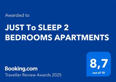 Cama o camas de una habitación en JUST To SLEEP 2 BEDROOMS APARTMENTS