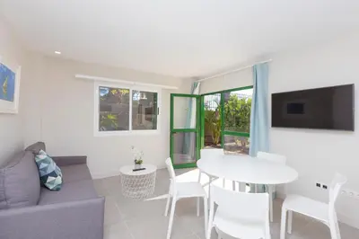 Una televisión o centro de entretenimiento en Apartamento Jumilla Vista mar 11