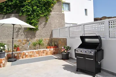 Barbacoa disponible para clientes en la villa