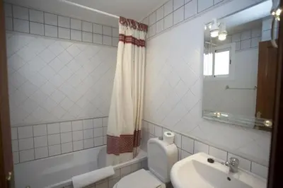 Un baño de Playa De Mogan Alysio 5