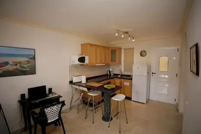 Una cocina o zona de cocina en Playa De Mogan Mirador 8 by El Sirocco
