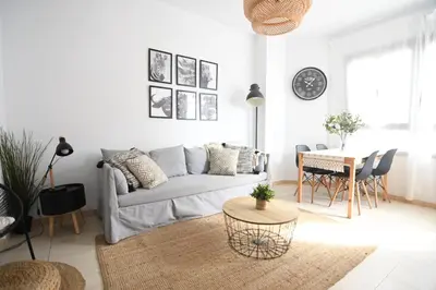Zona de estar de City center nearby the beach +3Bed +2Bath +Wifi