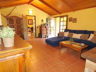 Zona de estar de Cozy villa in San Bartolomé, 130 m², pool