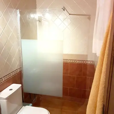 Un baño de Cozy villa in San Bartolomé, 130 m², pool