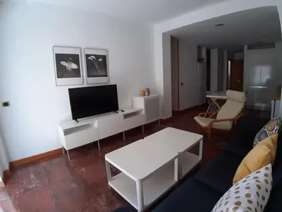 Una televisión o centro de entretenimiento en Edificio Gaviota 2