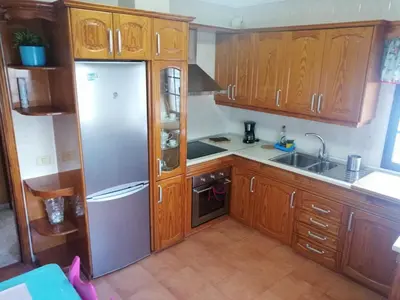 Una cocina o zona de cocina en Mary's Home