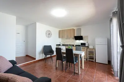 Una cocina o zona de cocina en Costa Verde - Nature Views Terrace - Parking