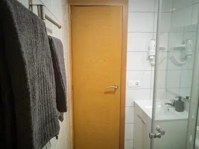 Un baño de Cathedral Studio