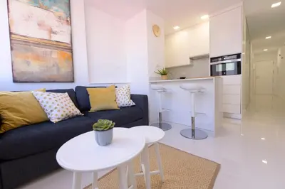 Una cocina o zona de cocina en Apartamento Luis Morote Plaza Santa Catalina