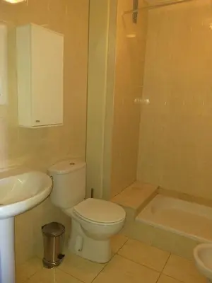 Un baño de Cosy & Central Apartament Vecindario