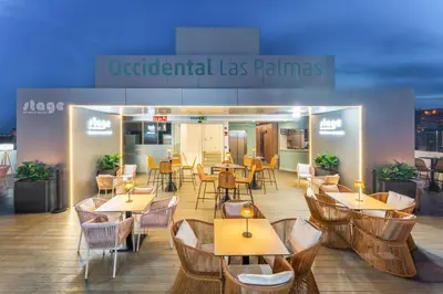 Un restaurante o sitio para comer en Occidental Las Palmas