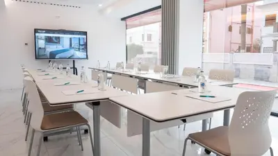 Una televisión o centro de entretenimiento en Occidental Las Palmas
