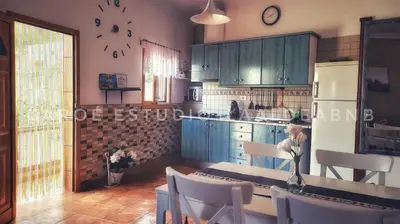 Una cocina o zona de cocina en Vv CASA JULIANA- Coqueta casa entre montañas.