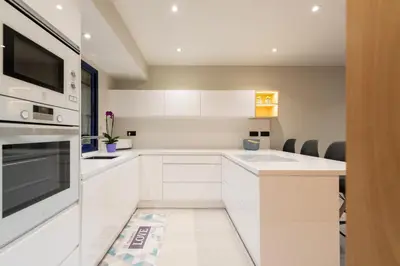 Una cocina o zona de cocina en Sunset House in Meloneras by CanaryScape