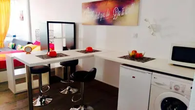 Una cocina o zona de cocina en Ocean View Design Apartment Puerto Rico