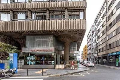Edificio en el que se encuentra el apartamento