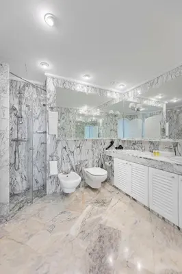 Un baño de Anfi del Mar 2