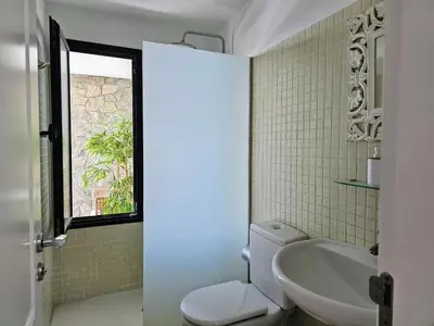 Un baño de Villa The Views