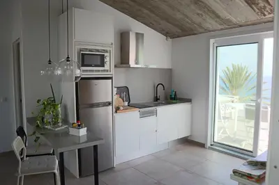 Plano de Durmiendo sobre el mar, Vivienda Los Riscos