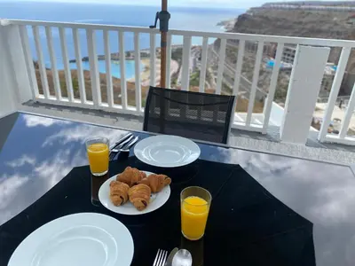 Comida en o cerca de este apartamento