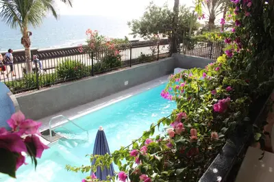 Piscina en o cerca de Casa Blanca - Sea View - First Line
