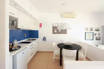 Una cocina o zona de cocina en Grupotel Tres Vidas