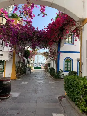 Edificio en el que se encuentra el apartamento