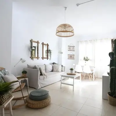 Near the beach - 3Bed - 2bath - Wifi