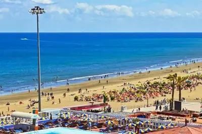Playa de o cerca de este apartamento