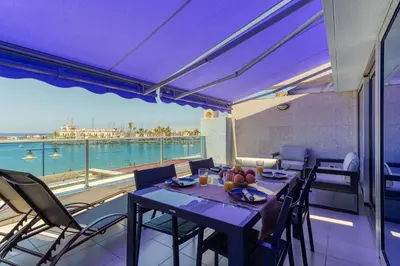 Un balcón o terraza de Amarre Bay