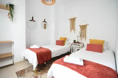 Cama o camas de una habitación en Beach apartment +3Bed +2Bath +Wifi