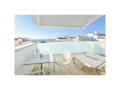 Un balcón o terraza de SUNNY DAY Deluxe 14