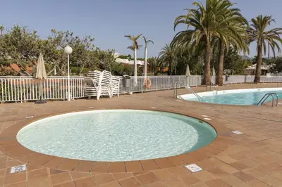 Piscina en o cerca de GuestReady - Melocotones 66 - FC