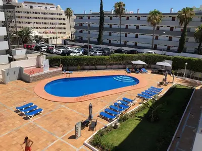 Piscina en o cerca de APARTAMENTOS FARILAGA Relax y Descanso