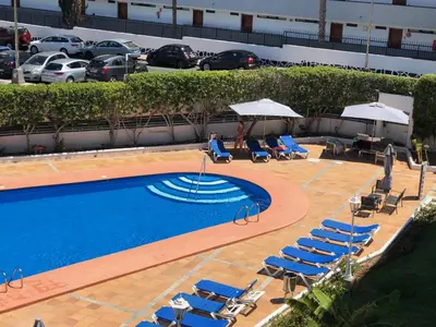 Piscina en o cerca de APARTAMENTOS FARILAGA Relax y Descanso