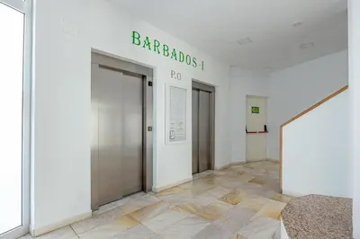 Plano de HORIZON VACATION HOME - Yumbo Luxury Apartment