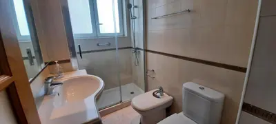 Un baño de Isamaría Parque Santa Catalina