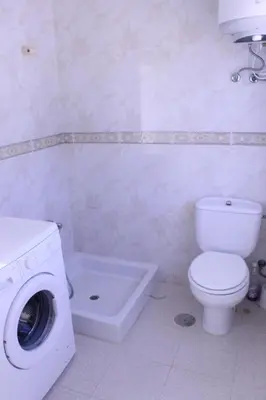 Un baño de Mele Sky Beach Playa de Mogán