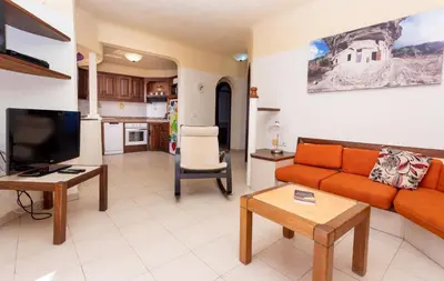 Una cocina o zona de cocina en Altamar 44 balcony&pool By CanariasGetaway