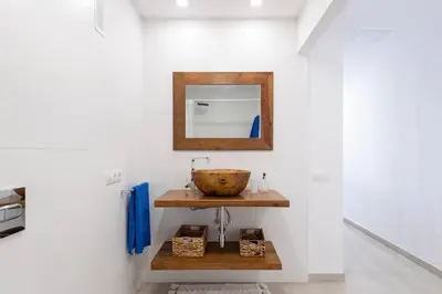 Plano de Beachfront Apt with Open Terrace in Las Canteras