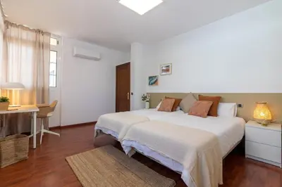 Cama o camas de una habitación en Villa Veneguera + Seaview + Pool + Garden