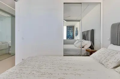 Cama o camas de una habitación en Oceanglass Apartments by Airnest