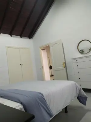 Cama o camas de una habitación en Moya, Senderos y naturaleza