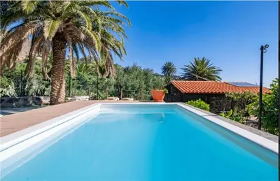 Piscina en o cerca de Las Palmeras