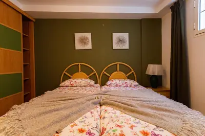 Cama o camas de una habitación en Sea Edge Friendly Holiday Home