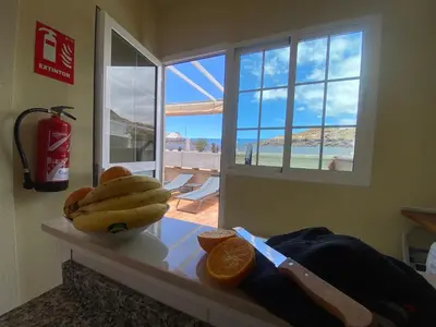Plano de Spacious Apartment With Private Jacuzzi and Pool Access