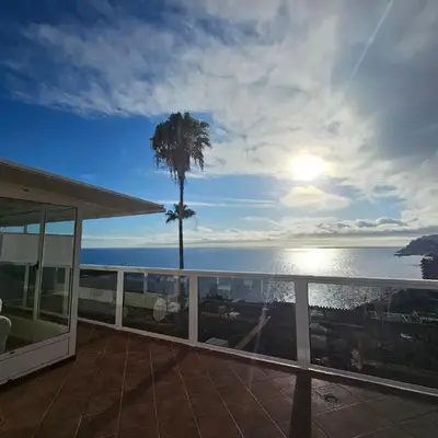 Sunset Balcony with Ocean Views and pool access
