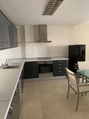 Una cocina o zona de cocina en LAS CANTERAS PREMIUM